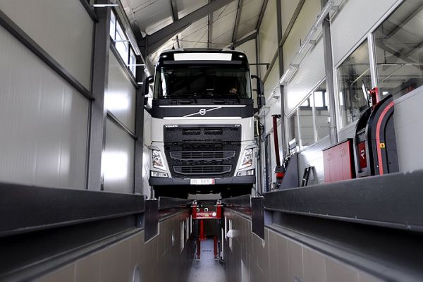 badanie techniczne pojazdy ciężarowe Rogoźnik